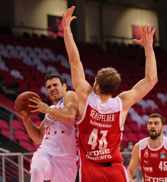 意媒：科莫队长达库尼亚吸引北方三强关注；他最支持皇马.