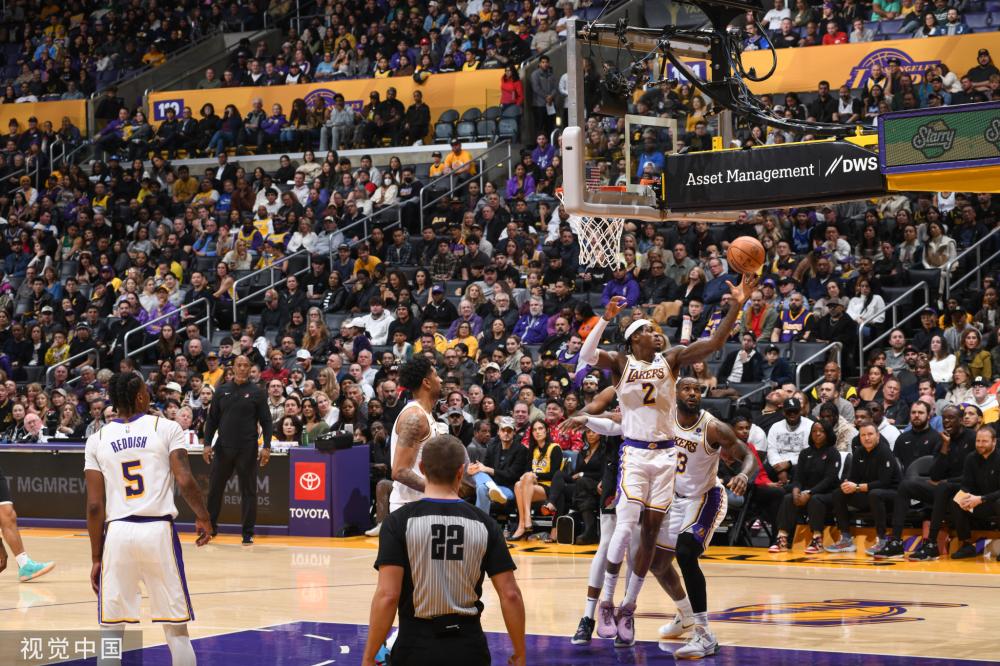 队员们不仅 队员们不仅