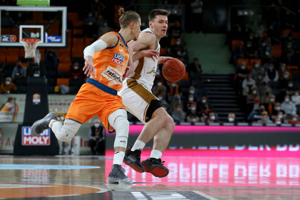 的一脚远射 的一脚远射